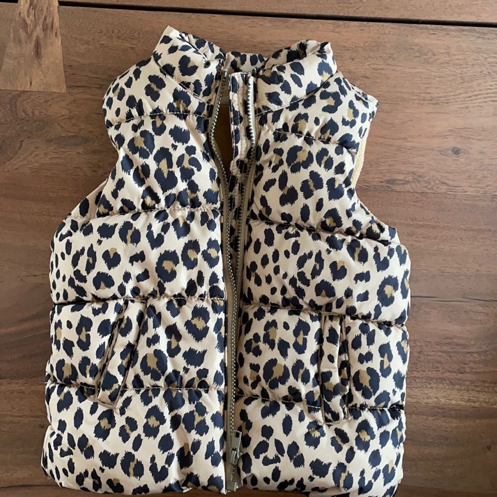 Girls 5T puffer vest